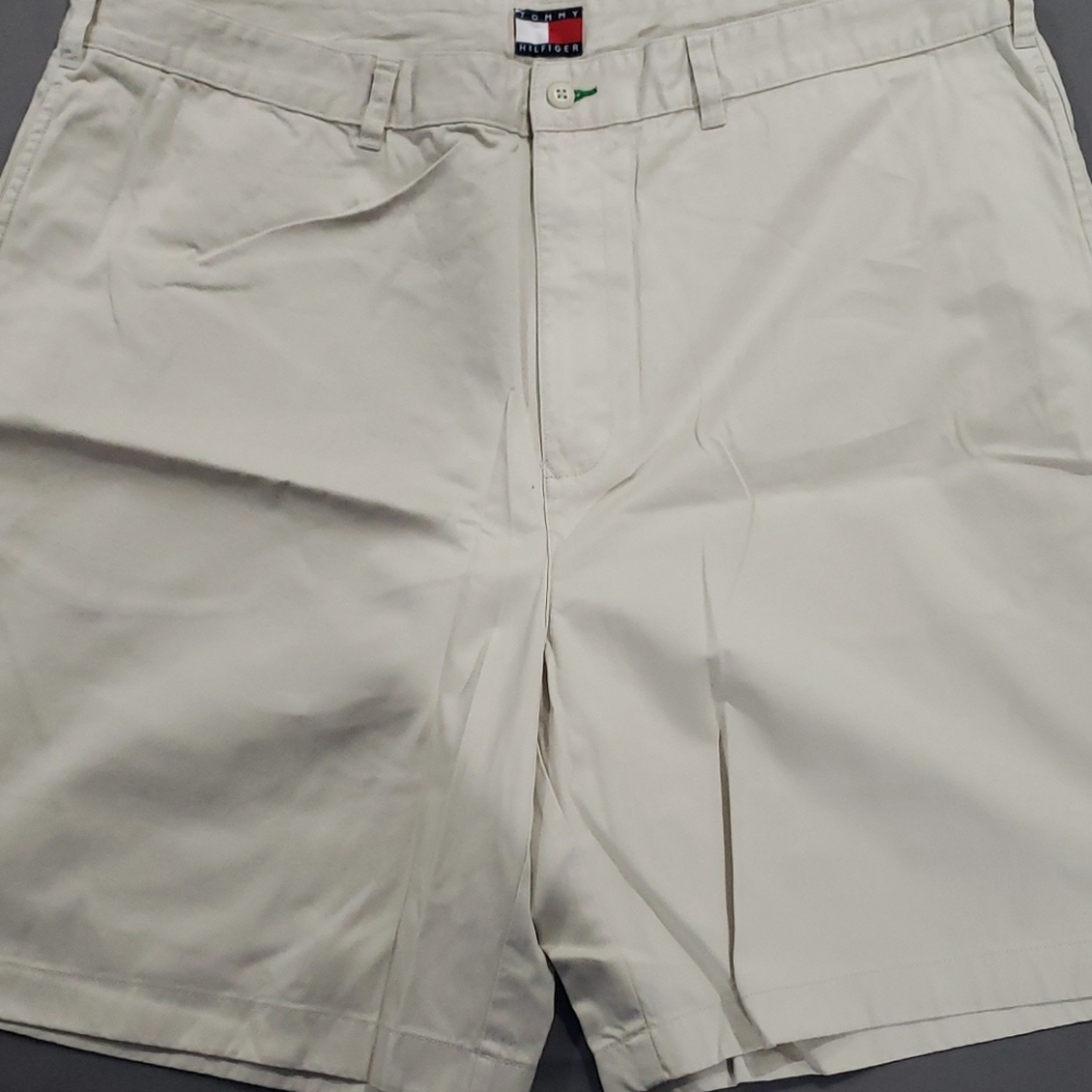 Tommy Hilfiger khakis shorts